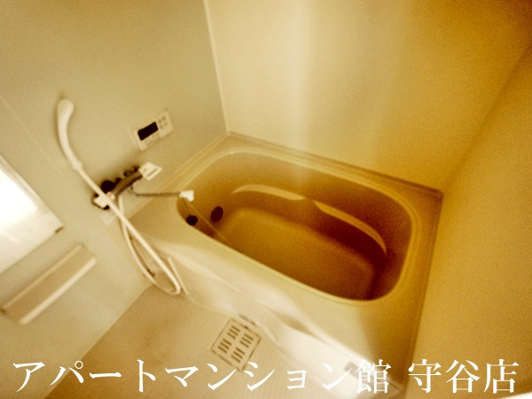 キャトル フィーユの浴室