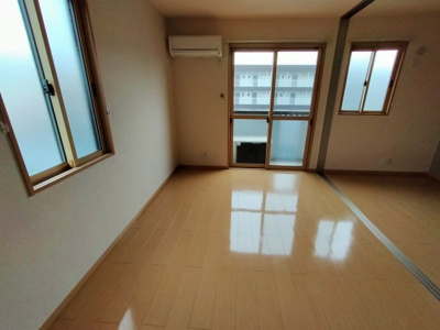 【居間・リビング】 | アルシオーネ花園