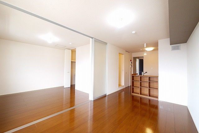 サン・ルイスの居間・リビング|ゆったりとした居間です