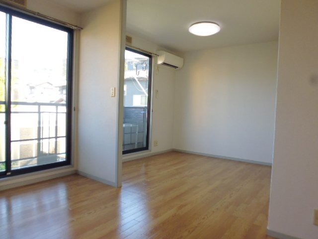 エポック広江Ｂの居間・リビング