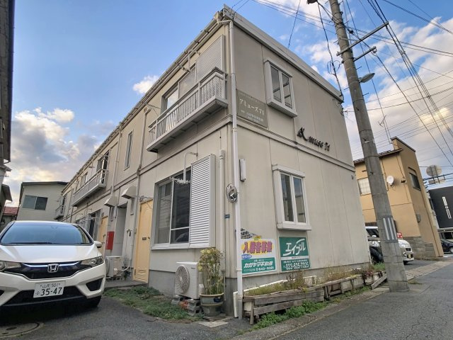 アミューズ71の外観