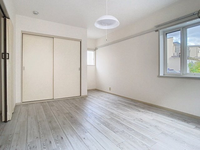 アミューズ71の洋室