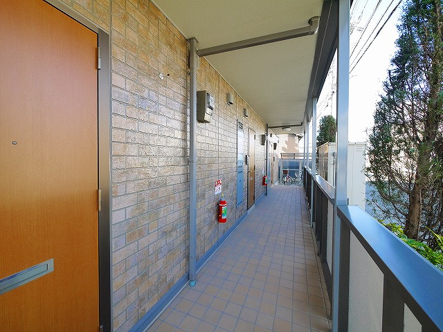 チエーロ グランデのエントランス|ゆとりのあるエントランスです