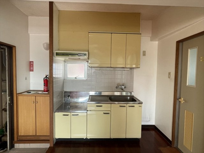 【キッチン】 | シャトーモンタン