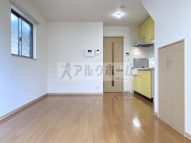 ブエナアビテート2の居間・リビング