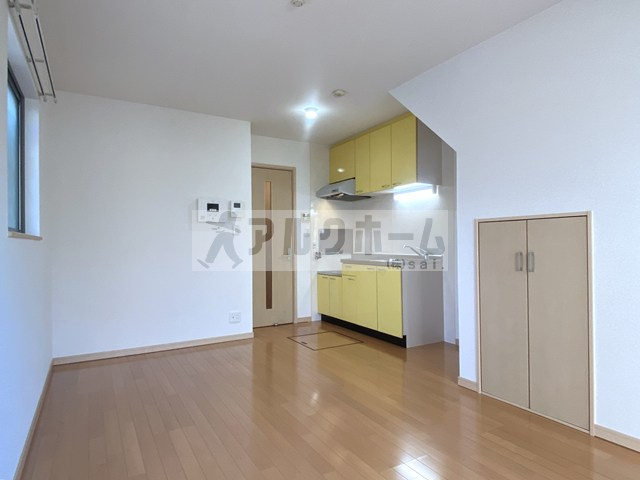 ブエナアビテート2の居間・リビング