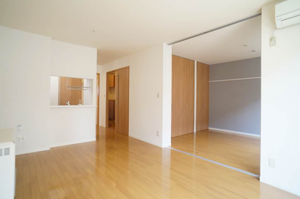 アップタウン下川原の居間・リビング