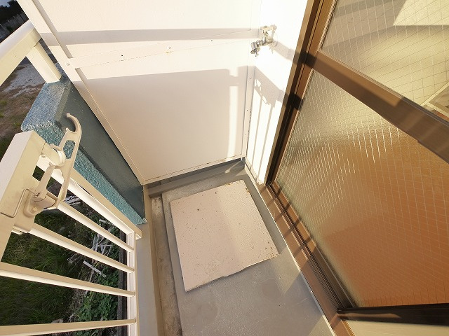 シティパレス川之上町の設備|洗濯機置場です