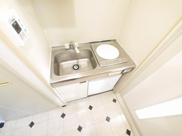 シティパレス川之上町のキッチン|お料理しやすいキッチンです