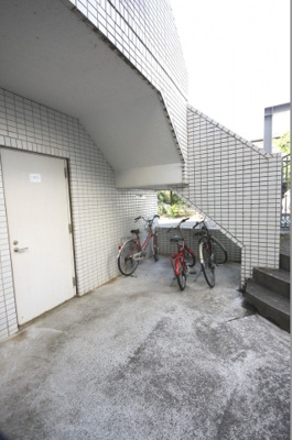 【その他共用部分】 | グレイスパーク小机 | 駐輪場です♪