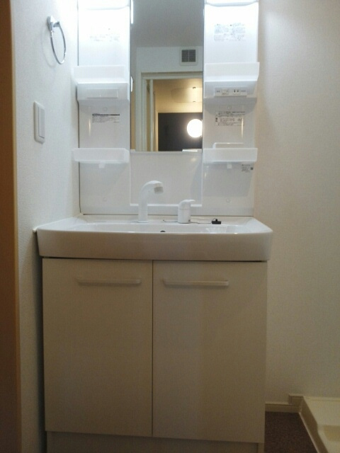 グレース アロッジオの独立洗面台