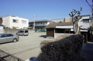 岸田東駐車場の画像