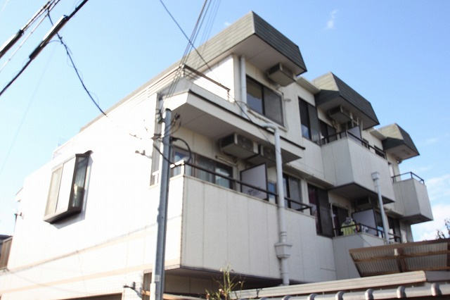 東大阪市上小阪４丁目の賃貸マンションの外観