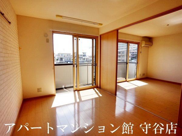 アプローズスクエアBの内装