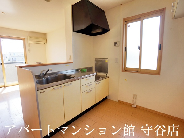 アプローズスクエアBのキッチン