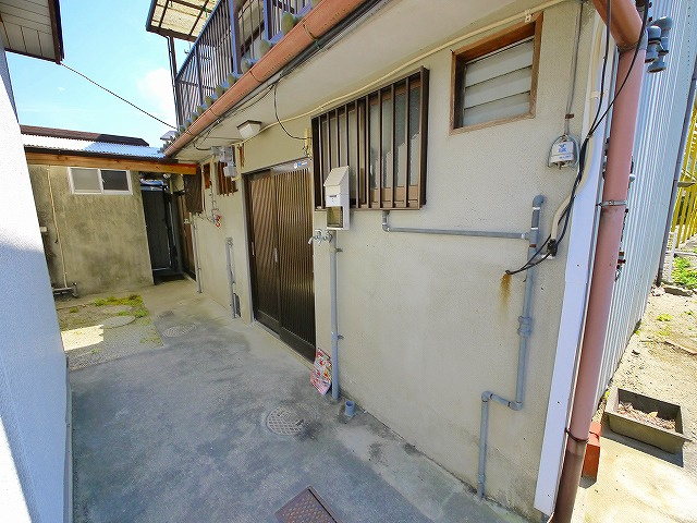 宮崎住宅のエントランス