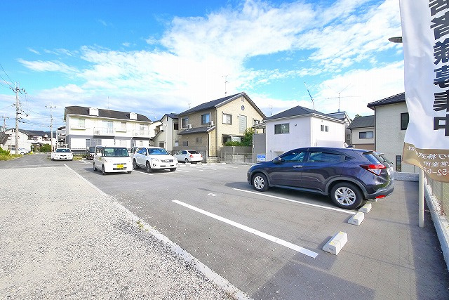 サン・ルイスの駐車場|駐車場完備です