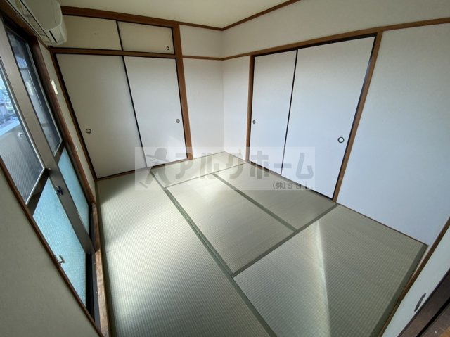 プレアール本郷の和室