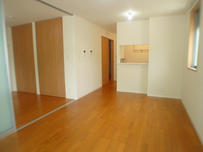 【居間・リビング】 | メゾン梨川Ⅲ