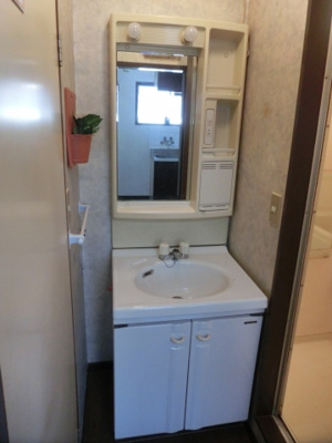 【洗面所】 | ヴェルエール岩田