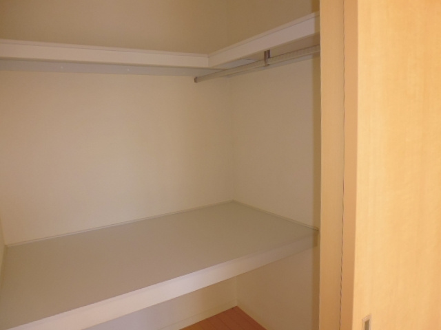 ＫＯ．レジデンスＡの収納|ウォークインクローゼット