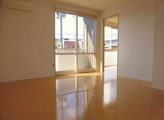 ＫＯ．レジデンスＡの居間・リビング