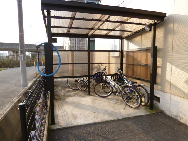 ジョワイユーマーサＢのその他共用部分|自転車置き場