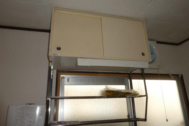 野田マンションＢのキッチン|キッチン上収納
