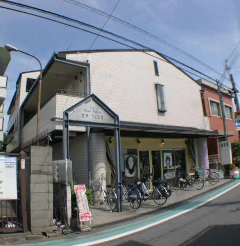 カサフレスカの外観