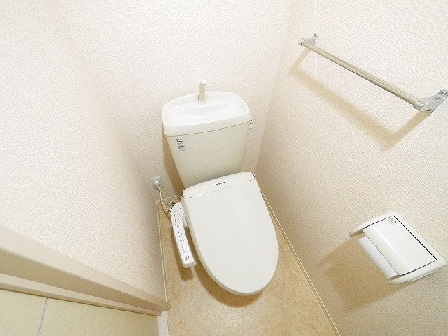ヴィクトワール（神殿町）のトイレ|シンプルで使いやすいトイレです