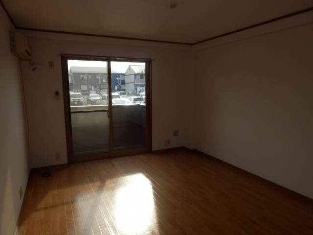 センチュリー21の居間・リビング