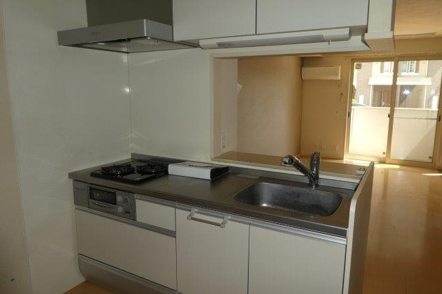 ルナールのキッチン|2口ガスコンロ付きシステムキッチン