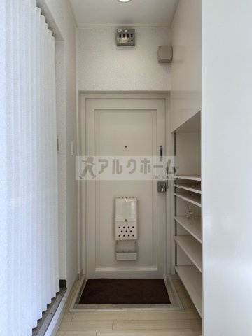 第1コーポ平野の玄関