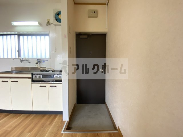 畑本ハイツの玄関|畑本ハイツ　玄関