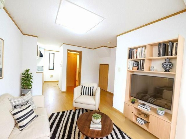 クアトロ　ヴィータの居間・リビング|CGで家具等を配置したもので家具等は含まれません