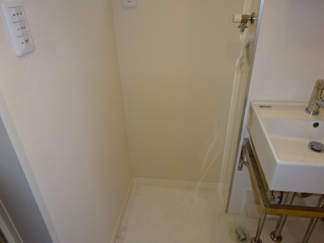 アジュール美和のその他|洗濯機置き場