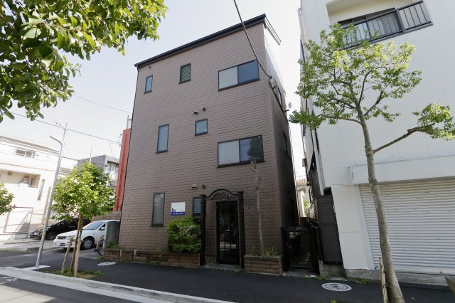 クレール小岩の外観