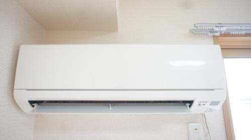 【設備】 | ヴィラロッソ | 快適な生活に欠かせないエアコンです