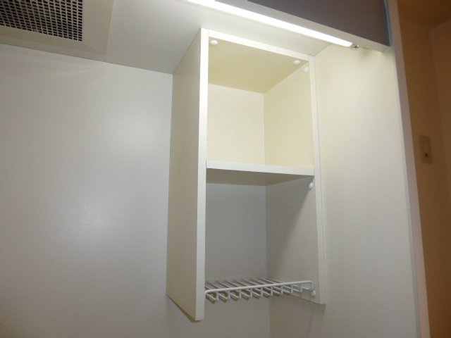 ＪＲＢハイツ倉敷のキッチン|キッチン棚