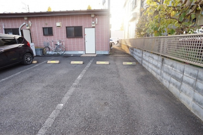 【駐車場】 | けやき台3丁目テナント | 敷地内駐車場2台