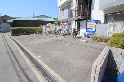 【駐車場】 | アメニティハイム
