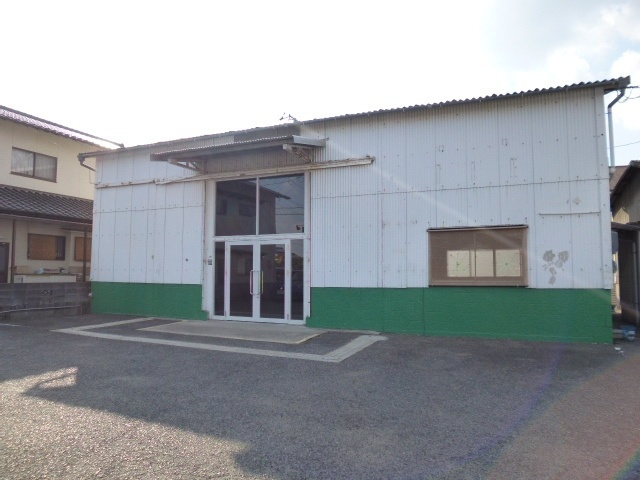 倉敷市二日市の倉庫の外観