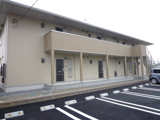 ベルソフィアCの駐車場