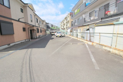 【駐車場】 | エイトハウス上野台