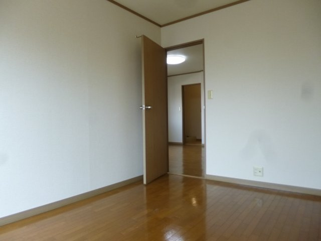メイプルマンションの内装