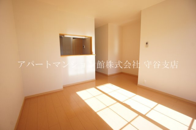 リシェコリーヌBの居間・リビング