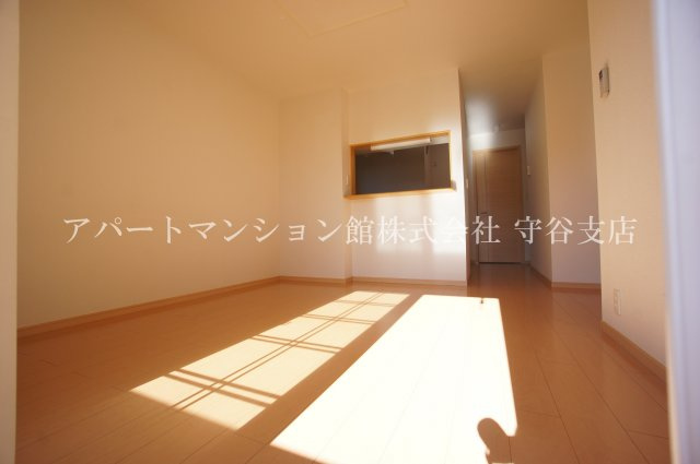 リシェコリーヌBの居間・リビング