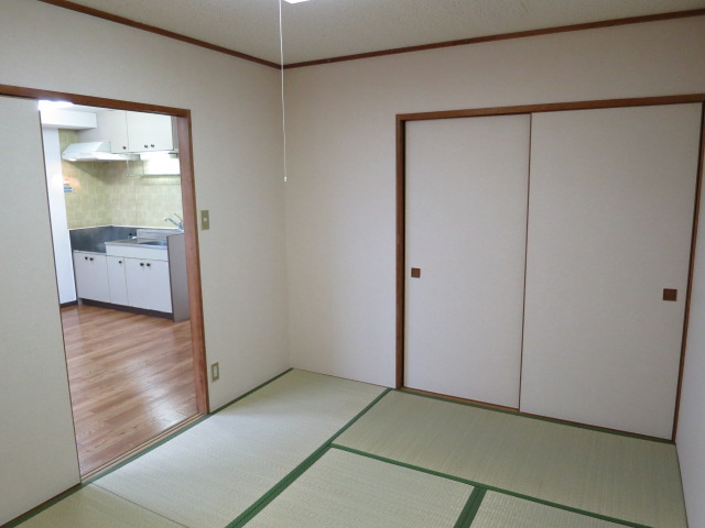 マンション阿沙多の和室