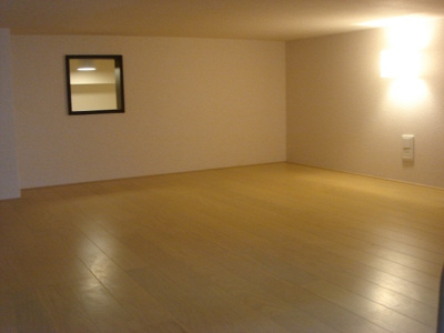 【寝室】 | アプリーレ | 大型ロフトで荷物多くても問題無し♪