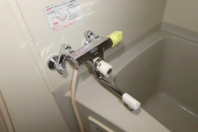 ラ・クプル93の浴室|サーモスタッド付き水栓